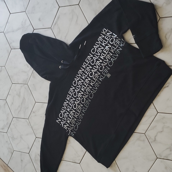 NWT Calvin Klein Crop Hoodie - Picture 2 of 11